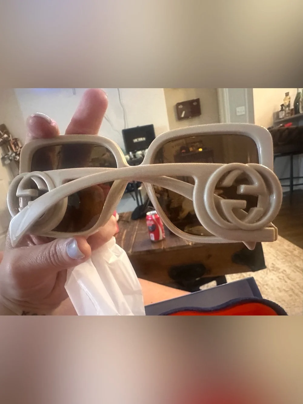 Source Unknown Cream Square Frame Sunglasses with Brown Lenses